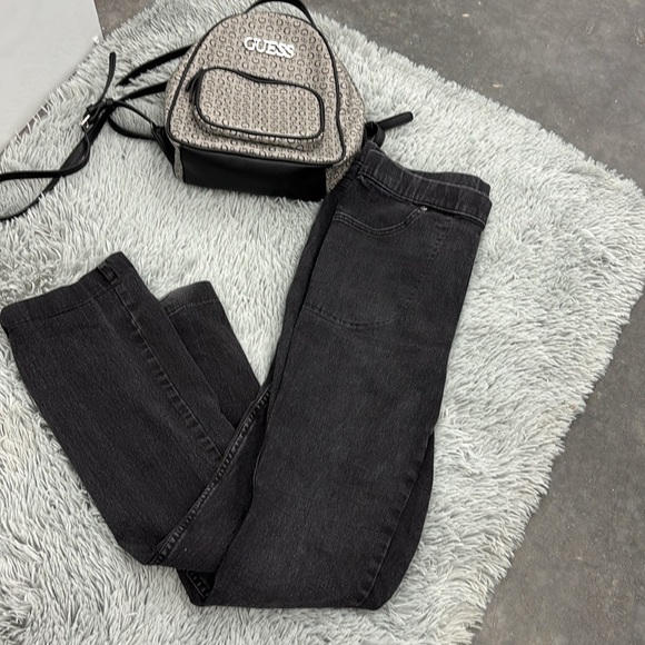 Real Size Classic Black Straight Leg Women's Denim Jeans Chica Small S (4-6) Avg - Picture 14 of 16